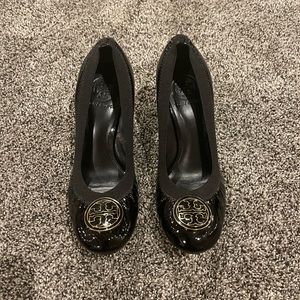 Tory Burch Caroline Patent Leather Pump